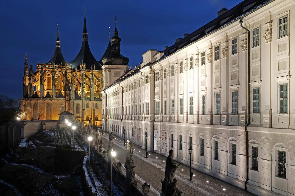 Hotel Opat Kutna Hora Exterior photo
